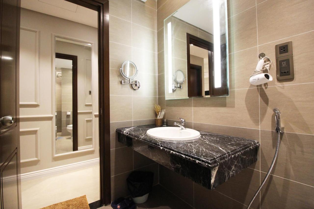 Luxury Neo-Classic Condo Danang Exterior photo